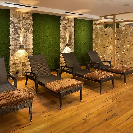 Homestay Haus Berktold: 4-star Family Wellness Retreat 3*