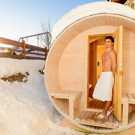 Haus Berktold: 4-star Family Wellness Retreat Homestay 3*